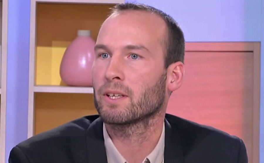 Dr. Arnaud Rabat